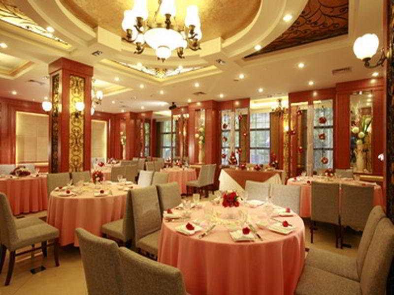 Jin Jiang Metropole Hotel Шанхай Екстер'єр фото